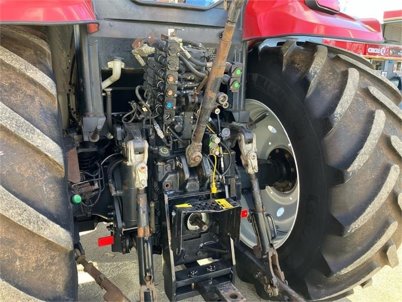 Case IH Maxxum 145 4WD Active Drive 8 - Трактор: фото 4 Case IH Maxxum 145 4WD Active Drive 8 - Трактор: фото 4