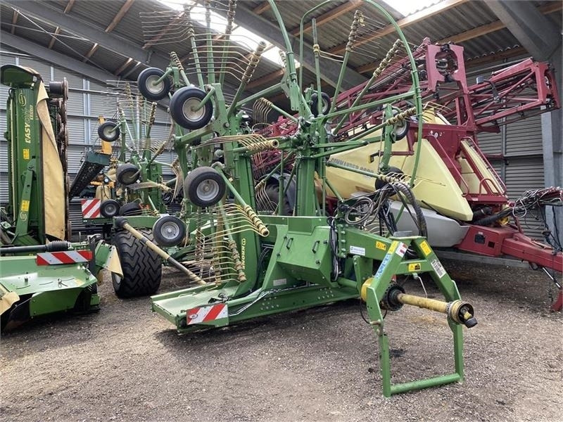Krone Swadro 1400 plus - Сеноворошилка: фото 1 Krone Swadro 1400 plus - Сеноворошилка: фото 1