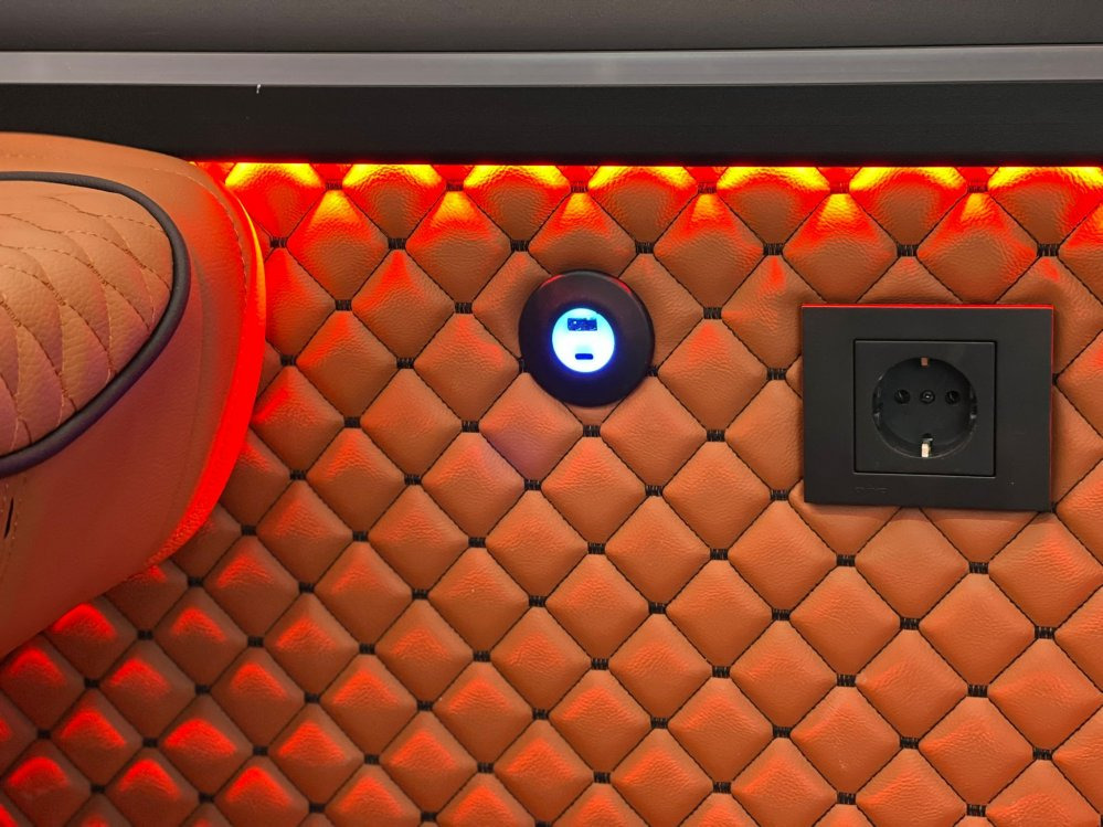 Mercedes Sprinter 519 CDI 2.2L Diesel Automatic VIP в лизинг Mercedes Sprinter 519 CDI 2.2L Diesel Automatic VIP: фото 7