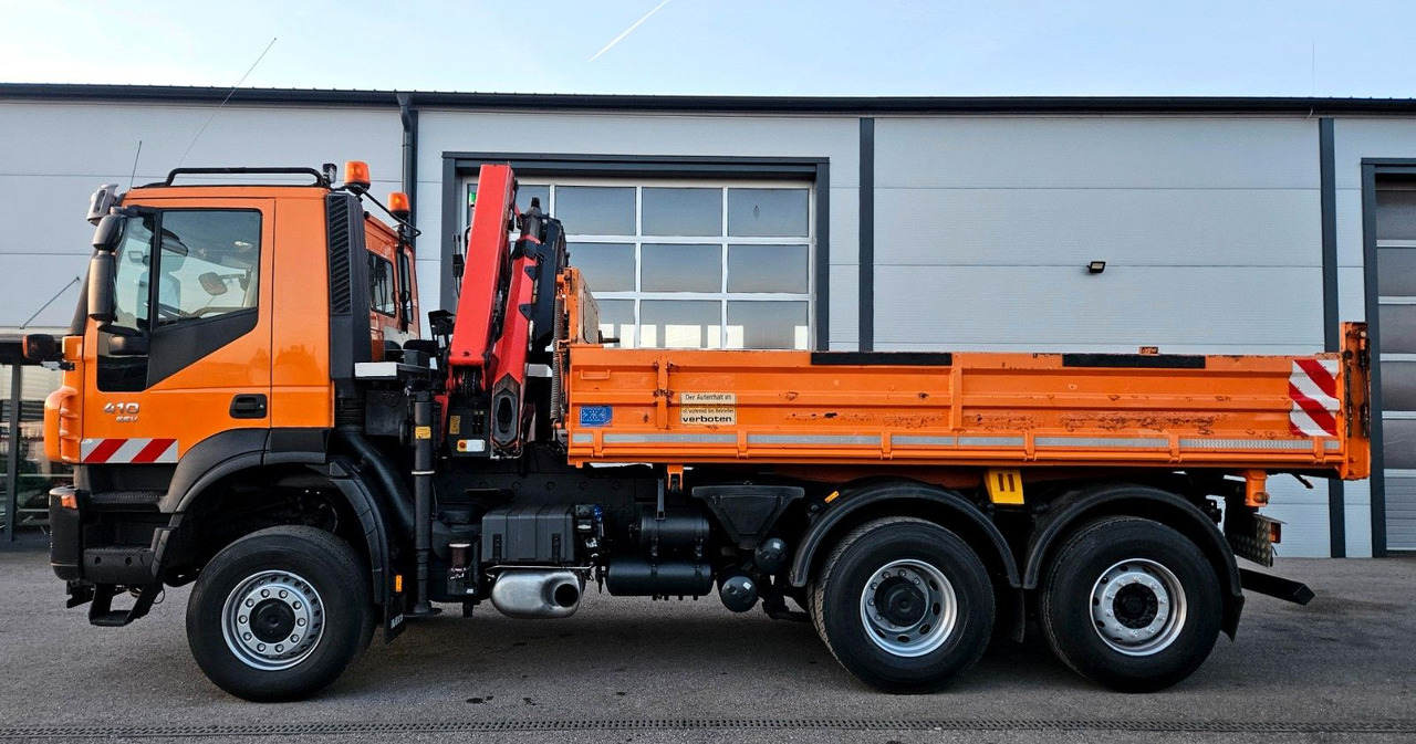 Iveco Trakker 410 6x4-4 EEV Palfinger PK12502 Funk - Самосвал, Автоманипулятор: фото 5 Iveco Trakker 410 6x4-4 EEV Palfinger PK12502 Funk - Самосвал, Автоманипулятор: фото 5