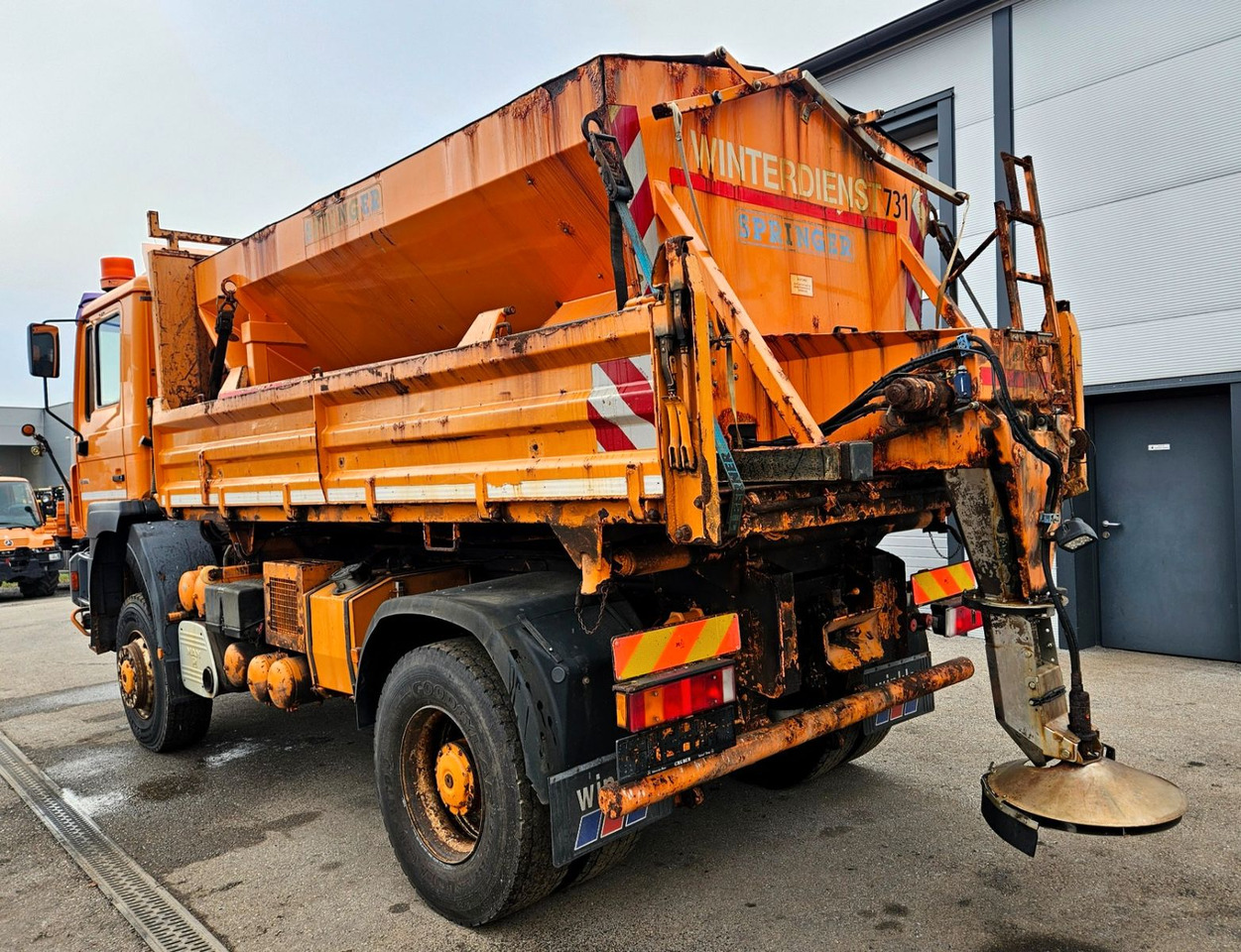 MAN FE 19.310 4x4 BL Winterdienst Band Streuer - Самосвал: фото 3 MAN FE 19.310 4x4 BL Winterdienst Band Streuer - Самосвал: фото 3