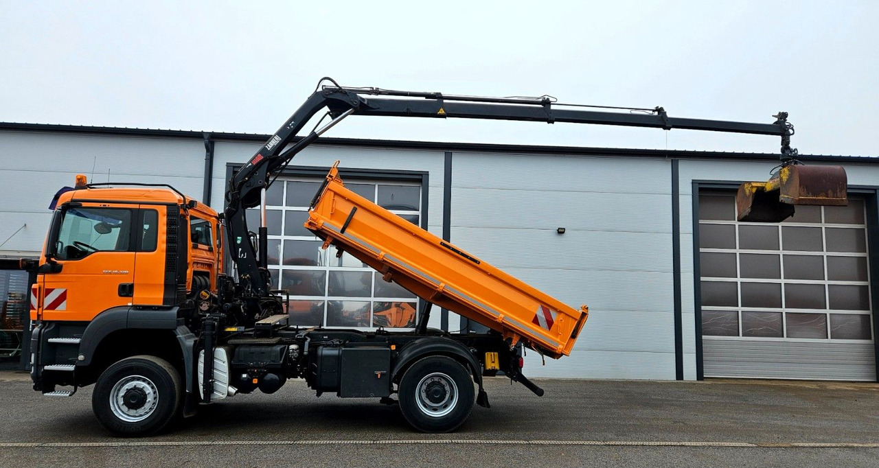 MAN TGS 18.320 4x4 BL HIAB 099-BS3 Funk Kran Euro5 - Самосвал, Автоманипулятор: фото 3 MAN TGS 18.320 4x4 BL HIAB 099-BS3 Funk Kran Euro5 - Самосвал, Автоманипулятор: фото 3