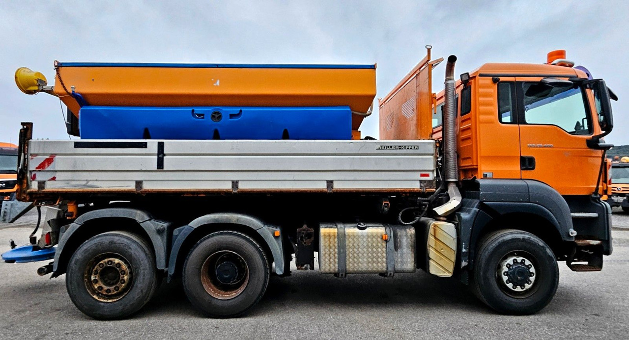 MAN TGS 28.400 6x4-4 BL Winterdienst Schmidt Euro5 - Самосвал: фото 2 MAN TGS 28.400 6x4-4 BL Winterdienst Schmidt Euro5 - Самосвал: фото 2