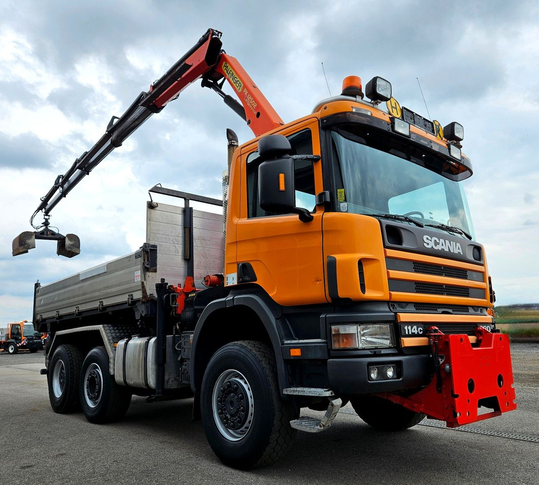 Scania P114 380 6x4-4 Palfinger PK12502 Kran Funk - Самосвал, Автоманипулятор: фото 1 Scania P114 380 6x4-4 Palfinger PK12502 Kran Funk - Самосвал, Автоманипулятор: фото 1
