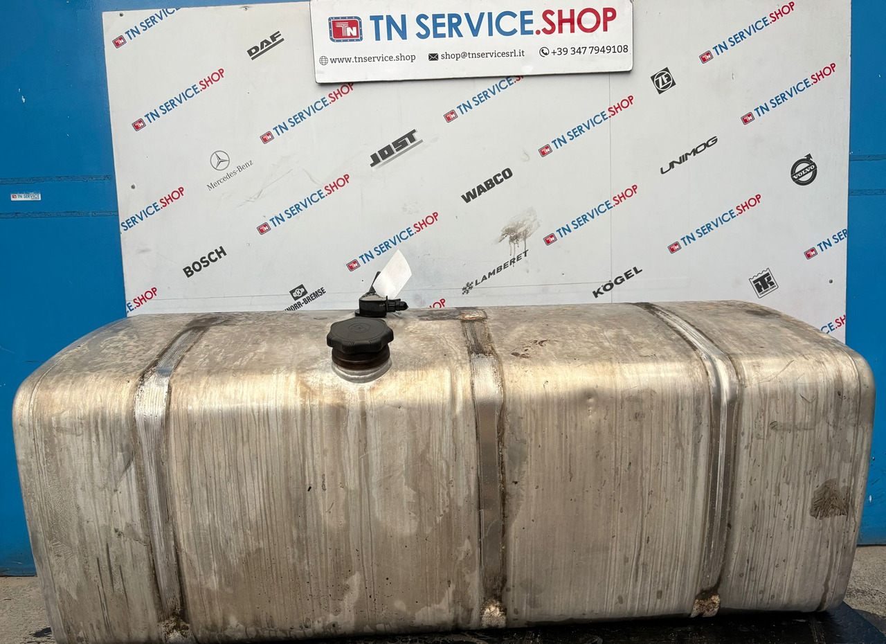 Serbatoio carburante Iveco - Топливный бак для Грузовиков: фото 1 Serbatoio carburante Iveco - Топливный бак для Грузовиков: фото 1