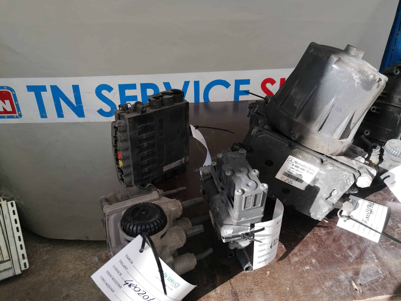 Valvole Pneumatiche - Детали тормозной системы для Грузовиков: фото 3 Valvole Pneumatiche - Детали тормозной системы для Грузовиков: фото 3