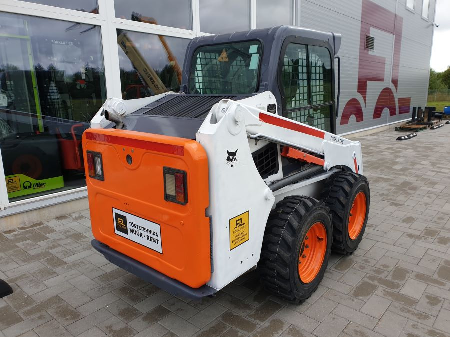 BOBCAT Bobcat S450 - Мини-погрузчик с бортовым поворотом: фото 5 BOBCAT Bobcat S450 - Мини-погрузчик с бортовым поворотом: фото 5