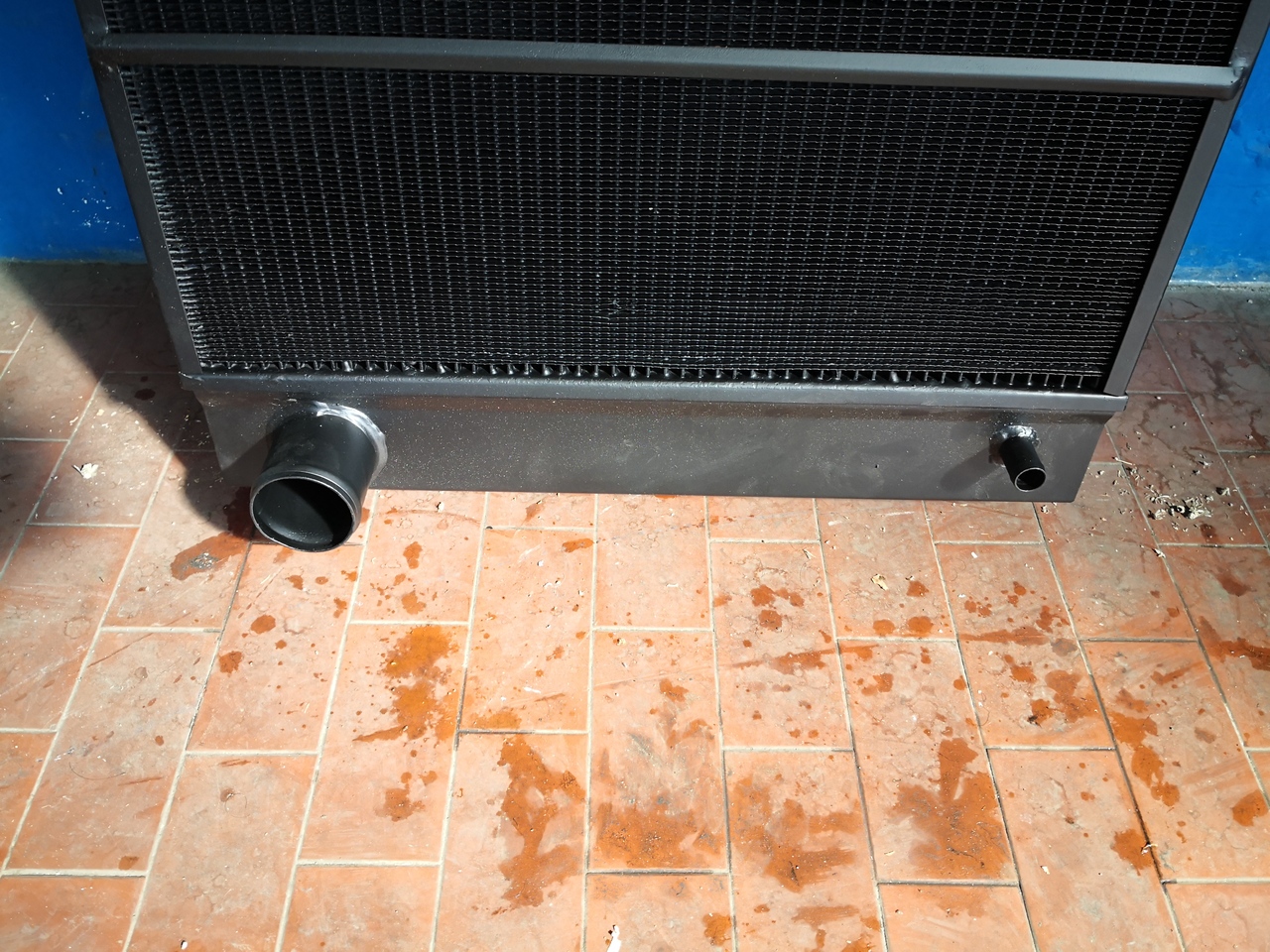 KOMATSU D65EX-15EO D65EX-15E0 D65PX-15E0 D65WX-15E0 - Радиатор для Экскаваторов: фото 5 KOMATSU D65EX-15EO D65EX-15E0 D65PX-15E0 D65WX-15E0 - Радиатор для Экскаваторов: фото 5