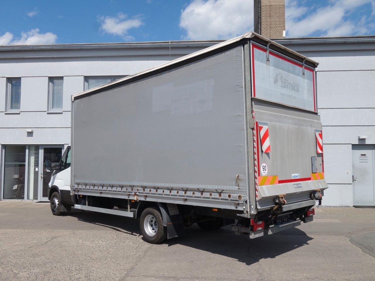 Iveco Daily 70C18 mit LBW - Тентованный фургон: фото 3 Iveco Daily 70C18 mit LBW - Тентованный фургон: фото 3