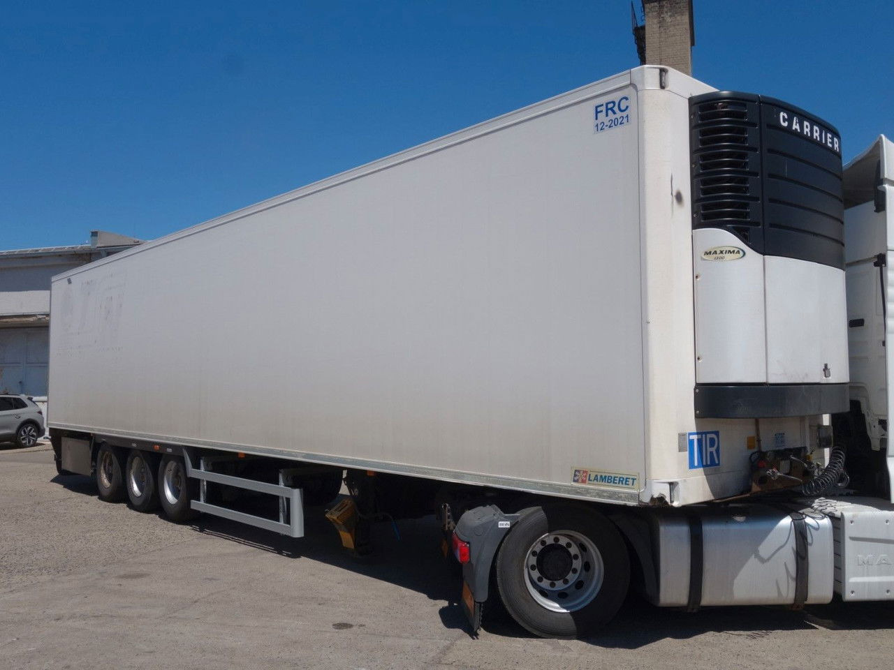 LAMBERET LVF S3 mit Carrier 1300, 2.400 BtS. - Полуприцеп-рефрижератор: фото 2 LAMBERET LVF S3 mit Carrier 1300, 2.400 BtS. - Полуприцеп-рефрижератор: фото 2