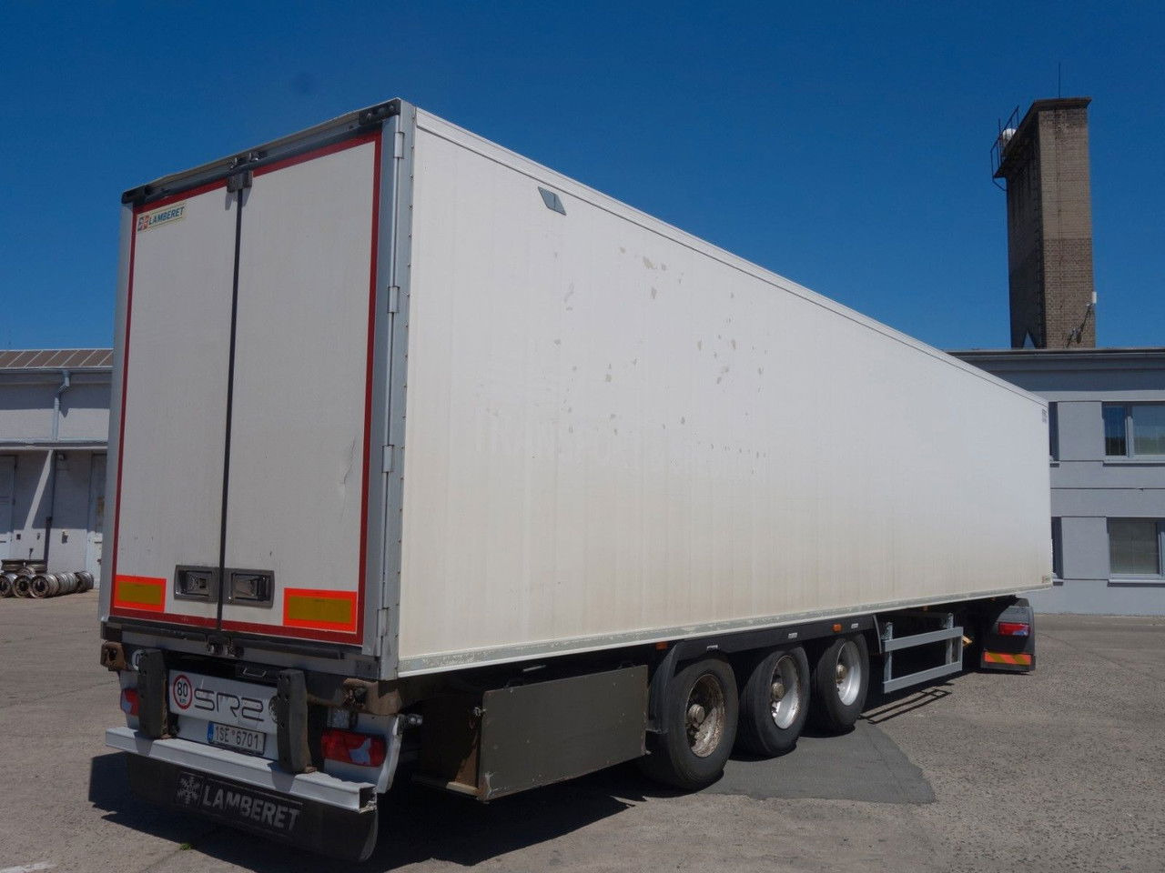 LAMBERET LVF S3 mit Carrier 1300, 2.400 BtS. - Полуприцеп-рефрижератор: фото 4 LAMBERET LVF S3 mit Carrier 1300, 2.400 BtS. - Полуприцеп-рефрижератор: фото 4