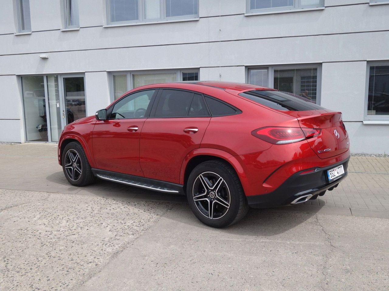 Mercedes-Benz GLE-klasse 400 d 4Matic Coupe Pano - Купе: фото 4 Mercedes-Benz GLE-klasse 400 d 4Matic Coupe Pano - Купе: фото 4