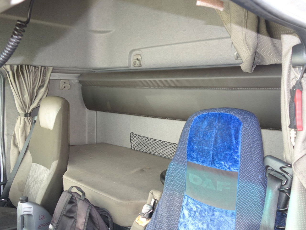 Тентованный грузовик Renault Premium 460 EEV + Svan 120m3 Durchfahren: фото 15