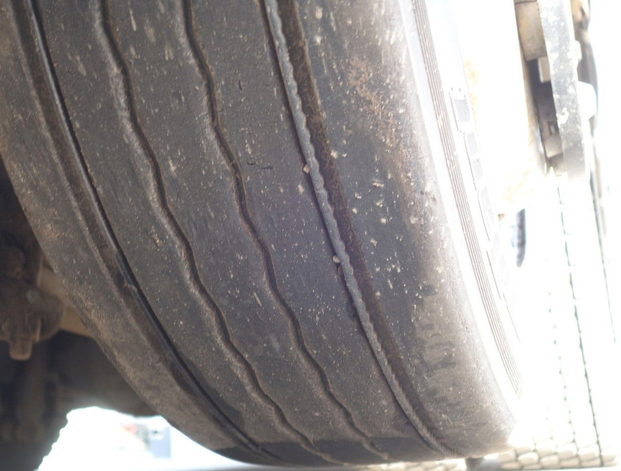 Тентованный грузовик Renault Premium 460 EEV + Svan 120m3 Durchfahren: фото 9