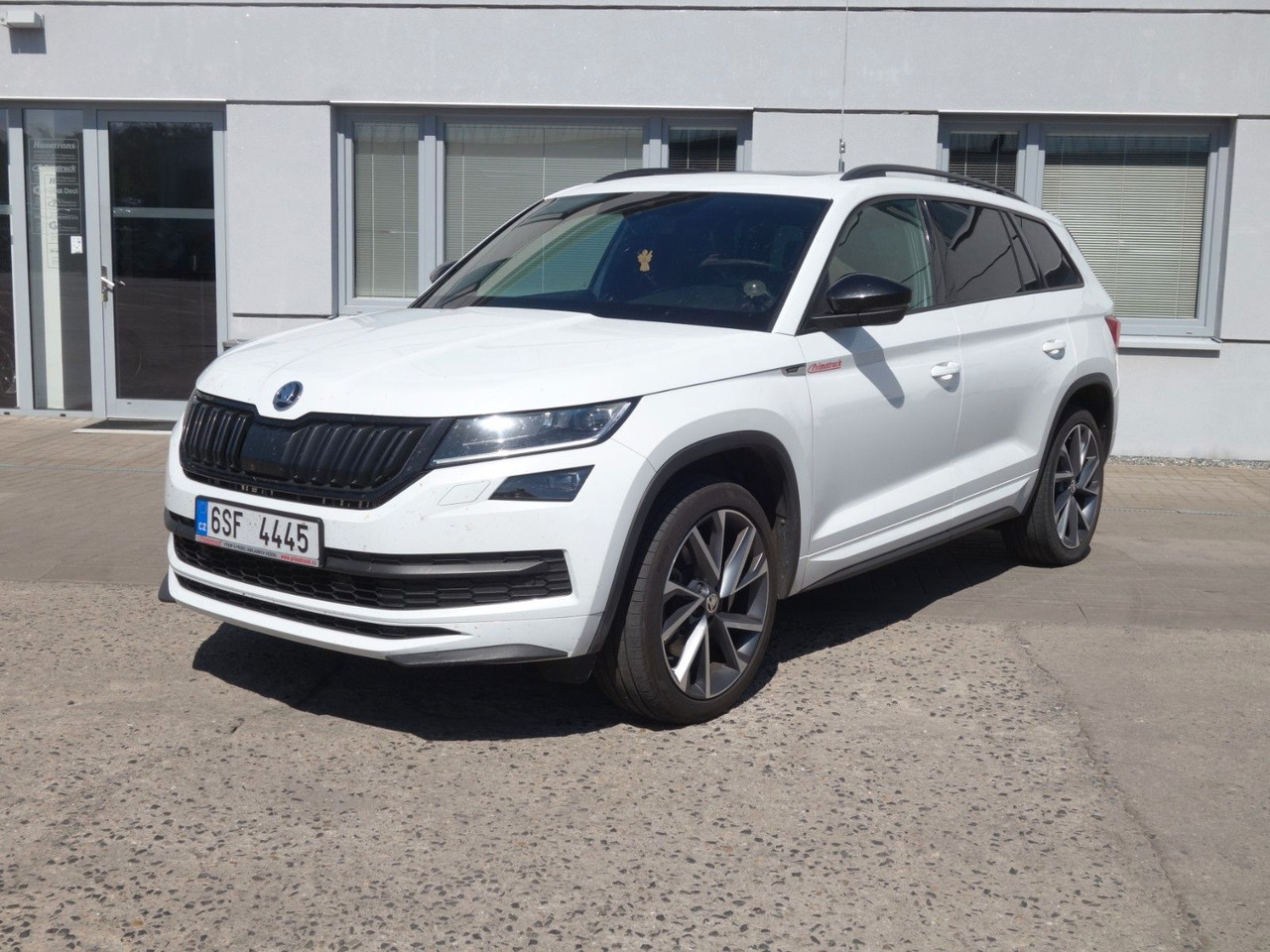 Skoda Kodiaq 2,0TDI 140kW, 4x4, SportLine, Pano, Webas - Внедорожник: фото 1 Skoda Kodiaq 2,0TDI 140kW, 4x4, SportLine, Pano, Webas - Внедорожник: фото 1