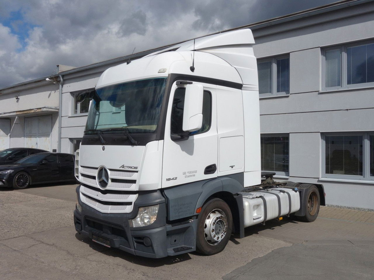 Mercedes-Benz Actros 1842 Lsnrl - Тягач: фото 2 Mercedes-Benz Actros 1842 Lsnrl - Тягач: фото 2