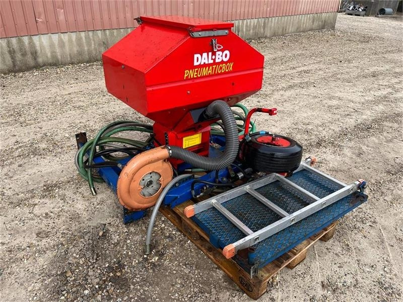 He-Va Multi Seeder 210 - Сельскохозяйственная техника: фото 1 He-Va Multi Seeder 210 - Сельскохозяйственная техника: фото 1