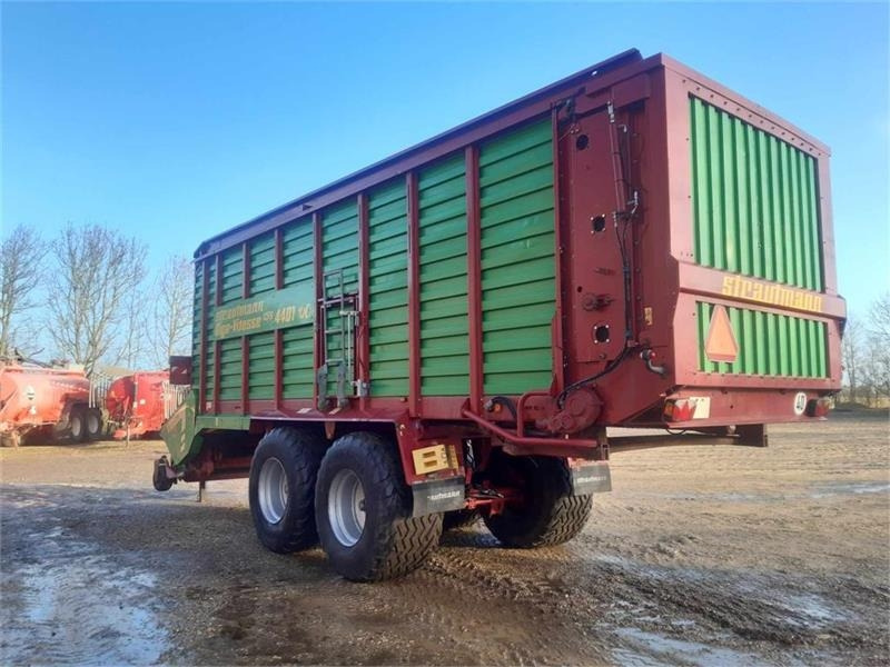 Strautmann Giga Vitesse CFS 4401 - Самозагружающийся прицеп: фото 2 Strautmann Giga Vitesse CFS 4401 - Самозагружающийся прицеп: фото 2