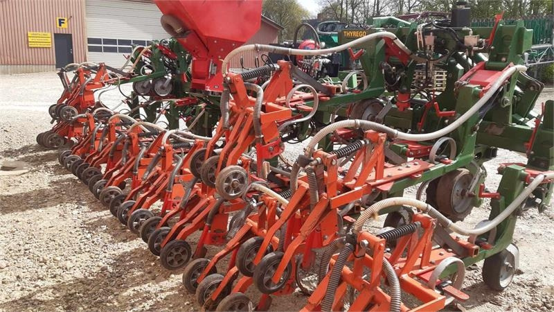 Thyregod TRV 12 - Техника для обработки почвы: фото 4 Thyregod TRV 12 - Техника для обработки почвы: фото 4