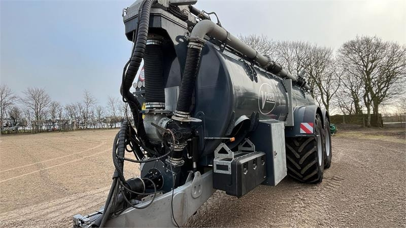 Votech VG2-22 XXL Dog Walk - Цистерна для жидкого навоза: фото 2 Votech VG2-22 XXL Dog Walk - Цистерна для жидкого навоза: фото 2