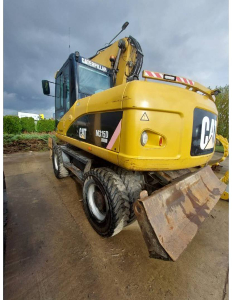 CAT M315D - Колёсный экскаватор: фото 4 CAT M315D - Колёсный экскаватор: фото 4