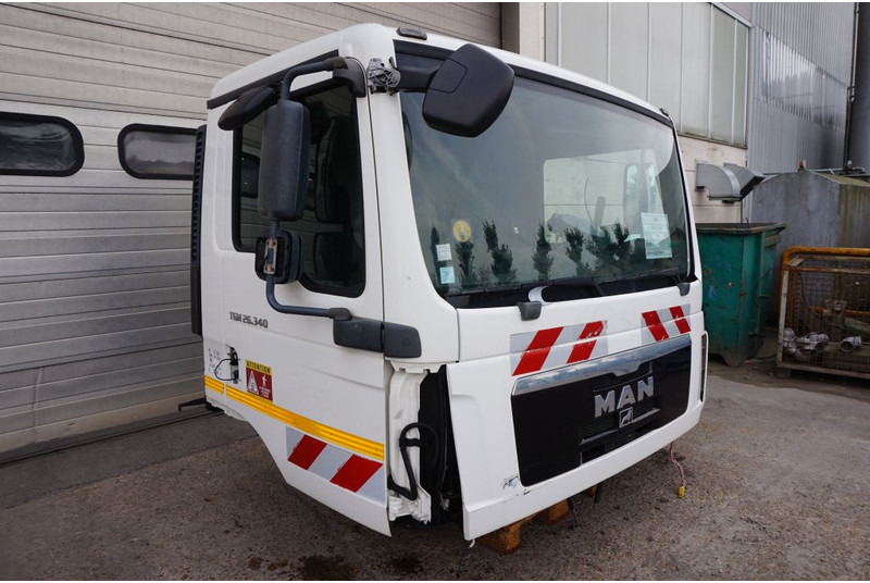 MAN F99L10 TGM 6 CYL 81.60000-7786 - Кабина и интерьер для Грузовиков: фото 2 MAN F99L10 TGM 6 CYL 81.60000-7786 - Кабина и интерьер для Грузовиков: фото 2