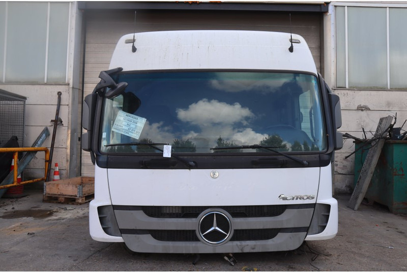 Mercedes-Benz ACTROS F04 MP3 - Кабина и интерьер для Грузовиков: фото 1 Mercedes-Benz ACTROS F04 MP3 - Кабина и интерьер для Грузовиков: фото 1