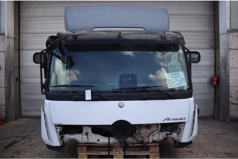 Mercedes-Benz ATEGO MP4 6CYL - Кабина и интерьер для Грузовиков: фото 1 Mercedes-Benz ATEGO MP4 6CYL - Кабина и интерьер для Грузовиков: фото 1