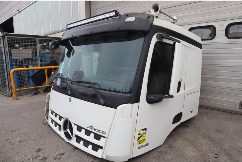 Mercedes-Benz L-STREAMSPACE 2.3MM 320 TUNNEL - Кабина и интерьер для Грузовиков: фото 2 Mercedes-Benz L-STREAMSPACE 2.3MM 320 TUNNEL - Кабина и интерьер для Грузовиков: фото 2