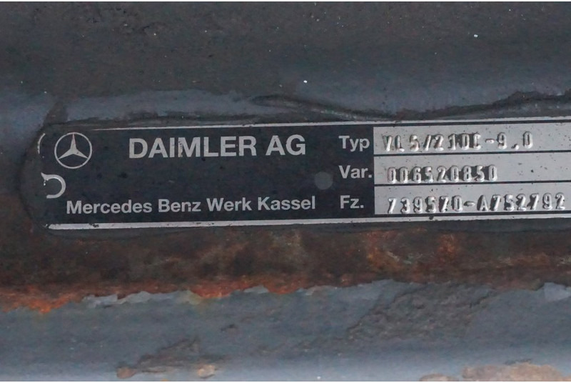 Mercedes-Benz VL5/21DC-9 739 570 A 752792 - Передняя ось для Грузовиков: фото 3 Mercedes-Benz VL5/21DC-9 739 570 A 752792 - Передняя ось для Грузовиков: фото 3