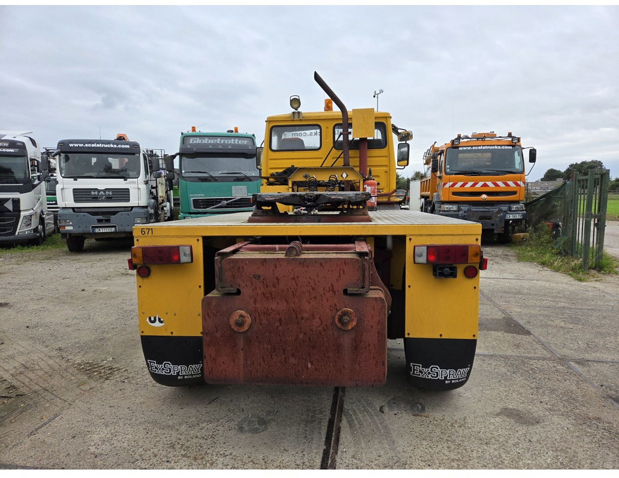 RENAULT M170 4x4 TRACTOR UNIT FULL SPRING SUSPENSION VERY LOW MILEAGE - Тягач: фото 5 RENAULT M170 4x4 TRACTOR UNIT FULL SPRING SUSPENSION VERY LOW MILEAGE - Тягач: фото 5