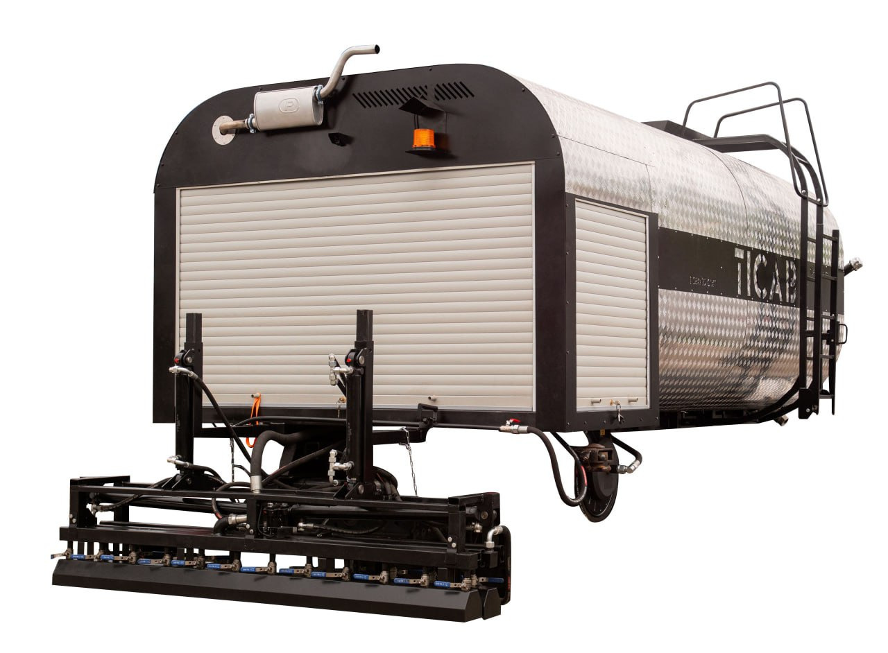 TICAB Аutonomous Asphalt Sprayer 8000 L, Asphalt Distributor, Manufacturer - Автобетононасос: фото 2 TICAB Аutonomous Asphalt Sprayer 8000 L, Asphalt Distributor, Manufacturer - Автобетононасос: фото 2