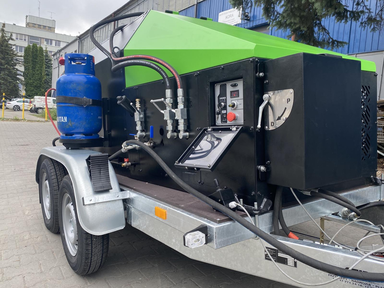 TICAB SelfPropelled Bitumen Emulsion Sprayer,1000L,Manufacturer - Гудронатор: фото 2 TICAB SelfPropelled Bitumen Emulsion Sprayer,1000L,Manufacturer - Гудронатор: фото 2