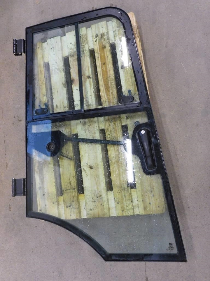 CAT 906 H 2 Höger dörr, 273-6171  - Кабина для Строительной техники: фото 2 CAT 906 H 2 Höger dörr, 273-6171  - Кабина для Строительной техники: фото 2