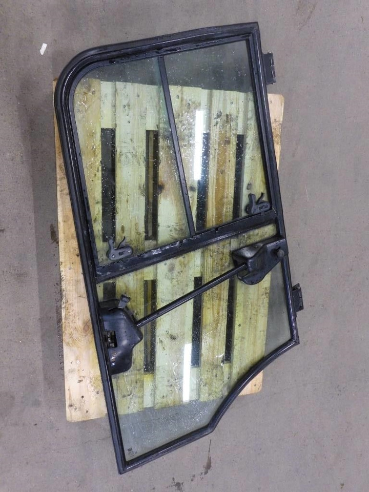 CAT 906 H 2 Höger dörr, 273-6171  - Кабина для Строительной техники: фото 1 CAT 906 H 2 Höger dörr, 273-6171  - Кабина для Строительной техники: фото 1