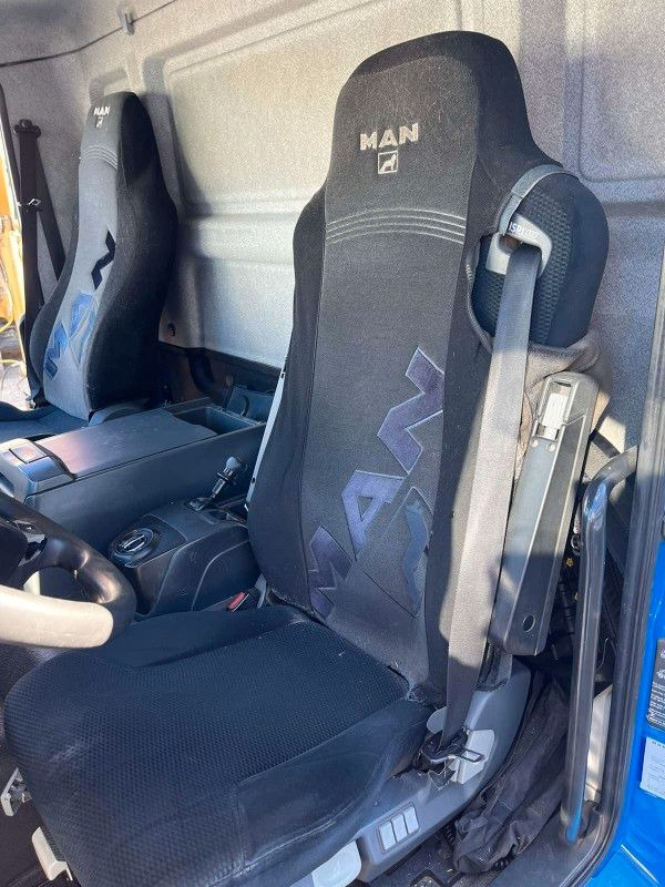 Грузовик, Автоманипулятор MAN TGM 18.340 - FASSI F120B KRAN / RAMPE: фото 11