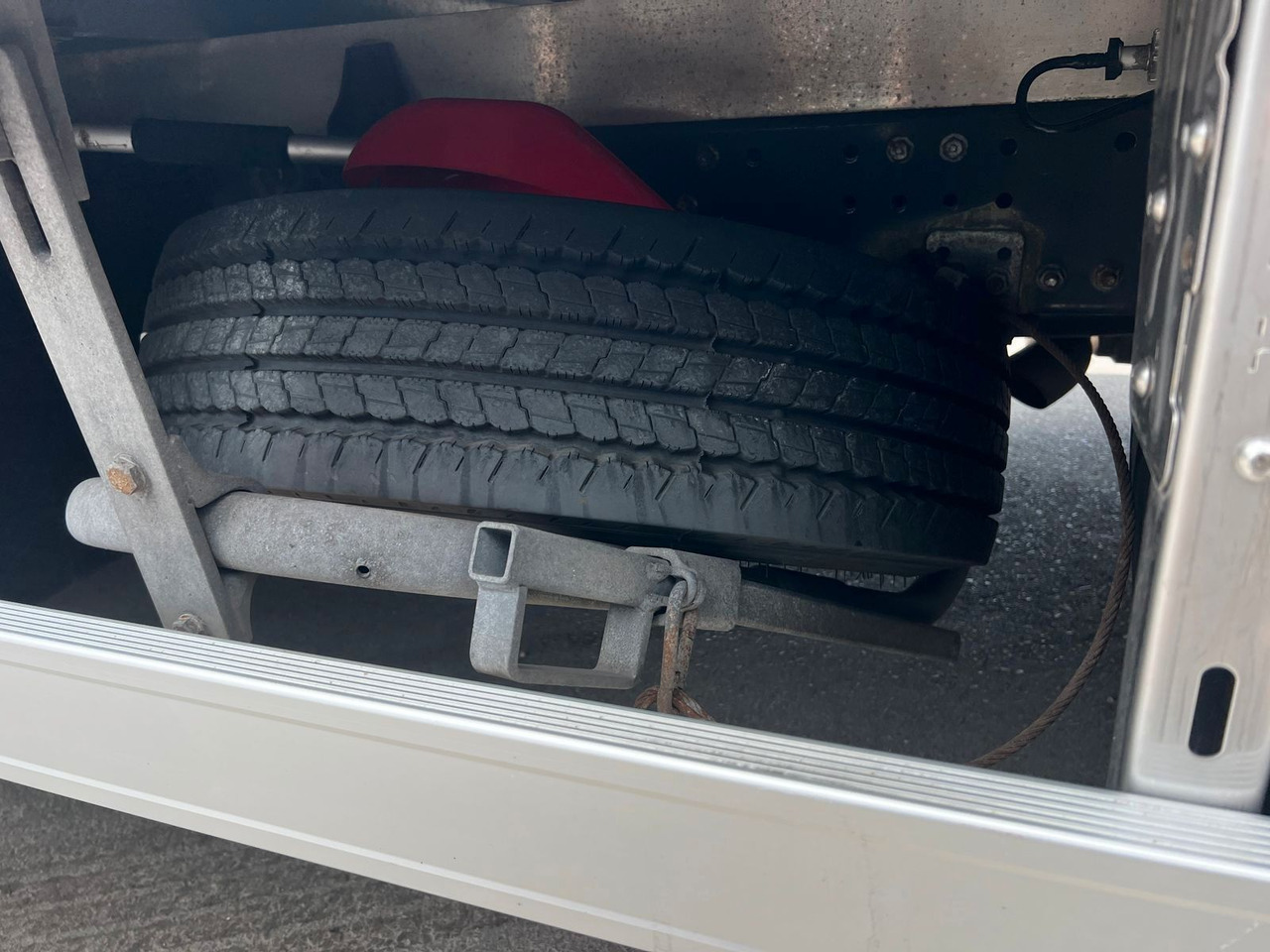 Тентованный фургон Iveco 75E19 Eurocargo, E6, Ladebordwand: фото 10 Тентованный фургон Iveco 75E19 Eurocargo, E6, Ladebordwand: фото 10