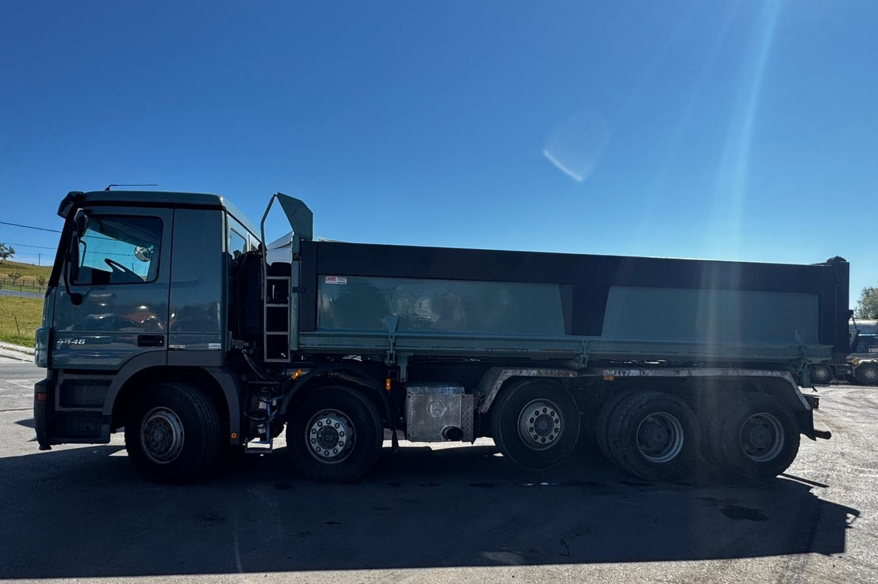 Mercedes-Benz Actros 4446 10x4, E5, MP2, EPS, Retarder - Самосвал: фото 4 Mercedes-Benz Actros 4446 10x4, E5, MP2, EPS, Retarder - Самосвал: фото 4