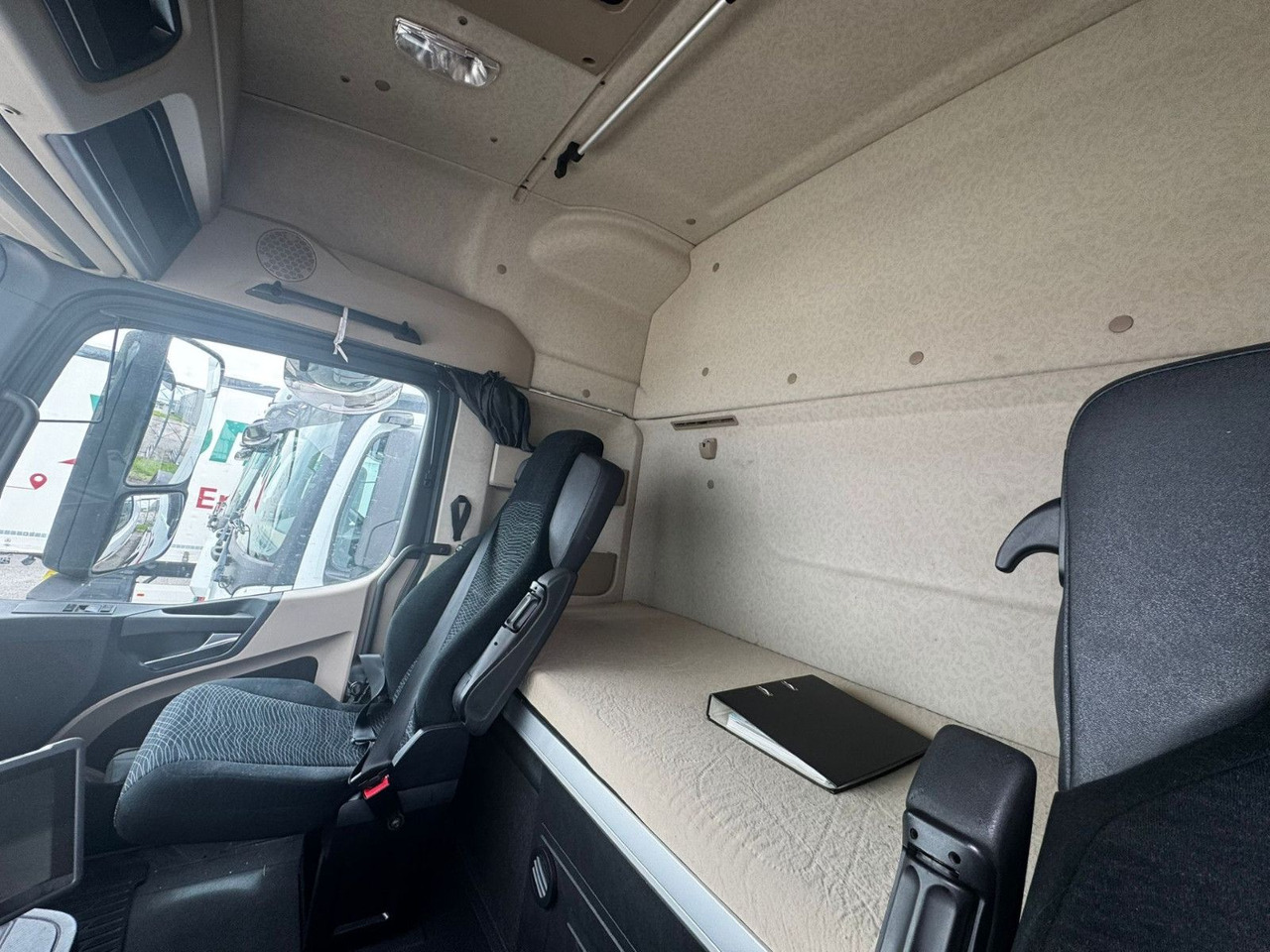 Mercedes-Benz Actros 1846 4x2, E6, Retarder, 2X - Тягач: фото 3 Mercedes-Benz Actros 1846 4x2, E6, Retarder, 2X - Тягач: фото 3