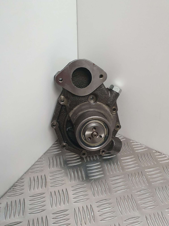 OEM RE500734 JD Powertech Water Pump JD4045 engine - Двигатель и запчасти для Строительной техники: фото 1 OEM RE500734 JD Powertech Water Pump JD4045 engine - Двигатель и запчасти для Строительной техники: фото 1