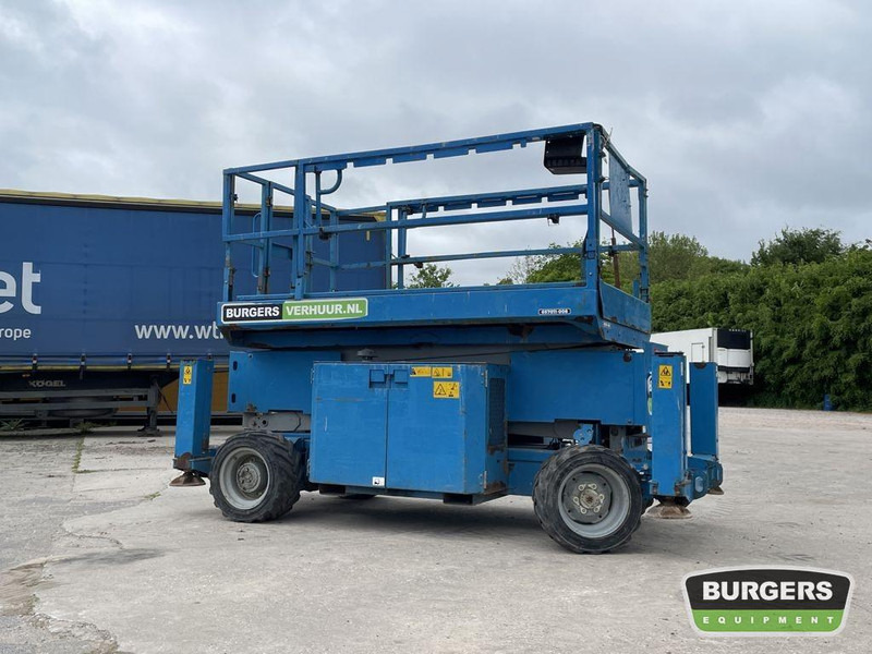 Genie GS-3369 RT - Ножничный подъемник: фото 1 Genie GS-3369 RT - Ножничный подъемник: фото 1