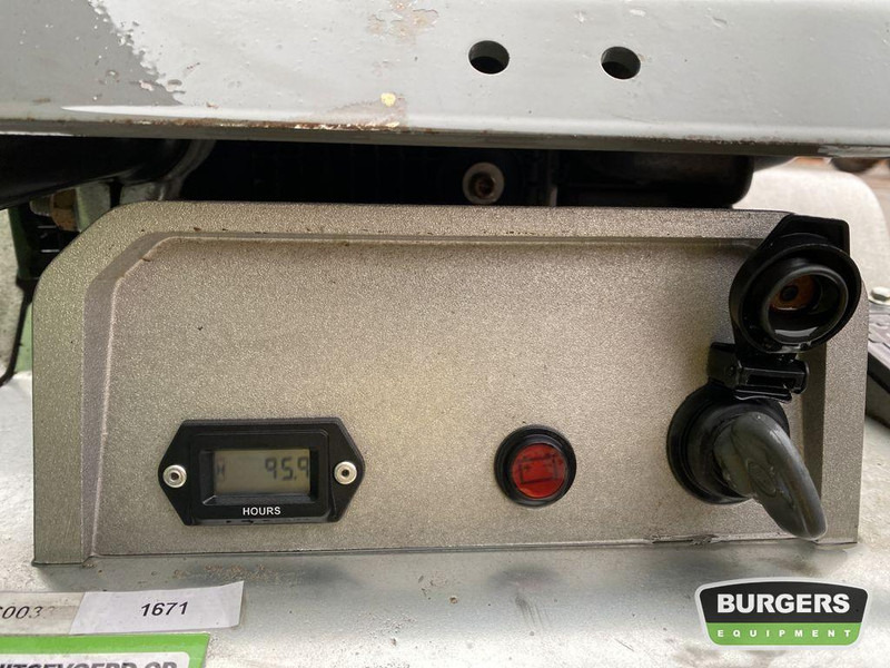 Neuson DPU 65.55 - Виброплита: фото 5 Neuson DPU 65.55 - Виброплита: фото 5