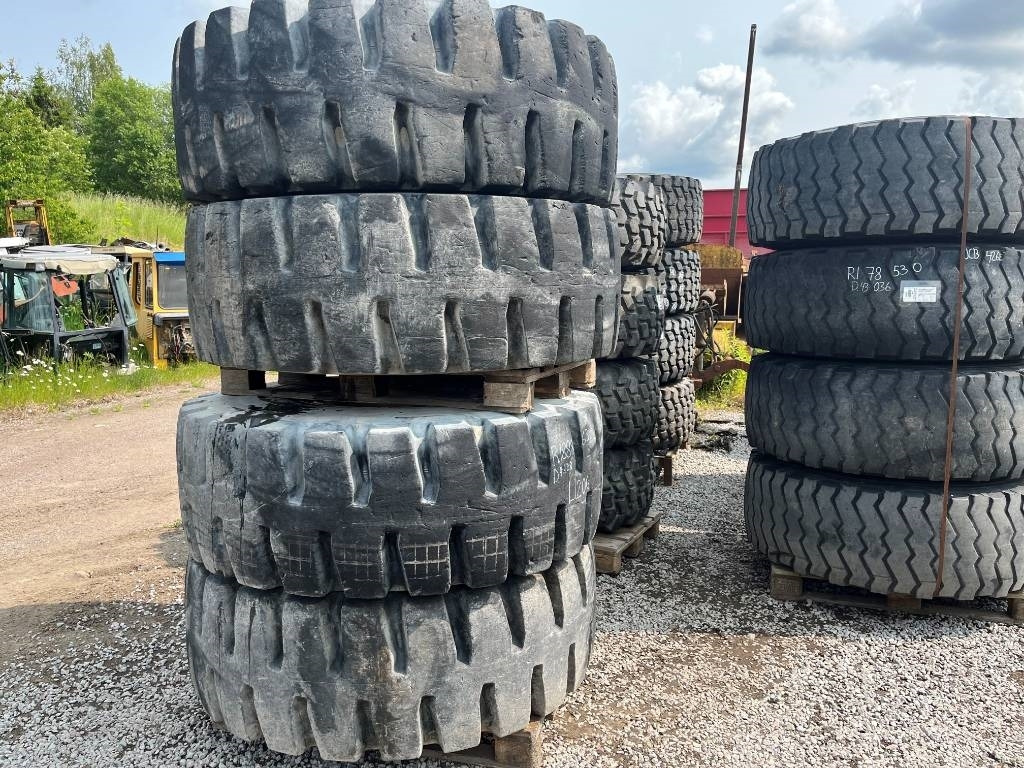 Bridgestone 20,5-25 Volvo L120G , H - Колесо: фото 1 Bridgestone 20,5-25 Volvo L120G , H - Колесо: фото 1