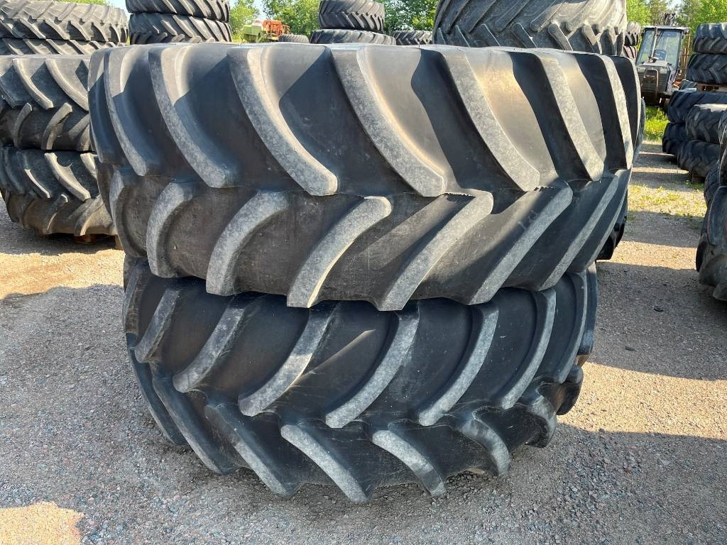 Firestone 650/65R38 till John Deere 6155 R - Шина для Сельскохозяйственной техники: фото 1 Firestone 650/65R38 till John Deere 6155 R - Шина для Сельскохозяйственной техники: фото 1