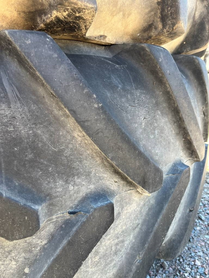 Michelin 540/65R38 till Massey Ferguson 6255 - Шина для Сельскохозяйственной техники: фото 5 Michelin 540/65R38 till Massey Ferguson 6255 - Шина для Сельскохозяйственной техники: фото 5