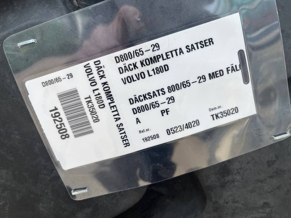 Michelin 800/65R29 XLD Volvo L150 L180 - Колесо: фото 2 Michelin 800/65R29 XLD Volvo L150 L180 - Колесо: фото 2