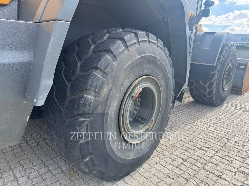 Колёсный погрузчик Liebherr L586: фото 18 Колёсный погрузчик Liebherr L586: фото 18