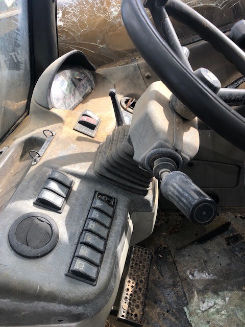 Cat TH Kabina - Кабина для Сельскохозяйственной техники: фото 5 Cat TH Kabina - Кабина для Сельскохозяйственной техники: фото 5