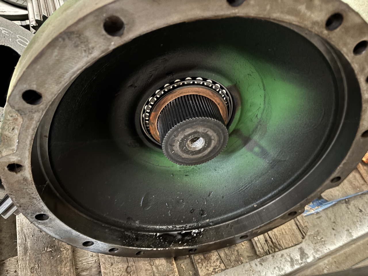 Бортовой редуктор для Сельскохозяйственной техники John Deere 8330 8370 Zwolnica Tylna Obudowa Wał R156486 R174225 R156486 R314670 R296985 R560119: фото 8 Бортовой редуктор для Сельскохозяйственной техники John Deere 8330 8370 Zwolnica Tylna Obudowa Wał R156486 R174225 R156486 R314670 R296985 R560119: фото 8