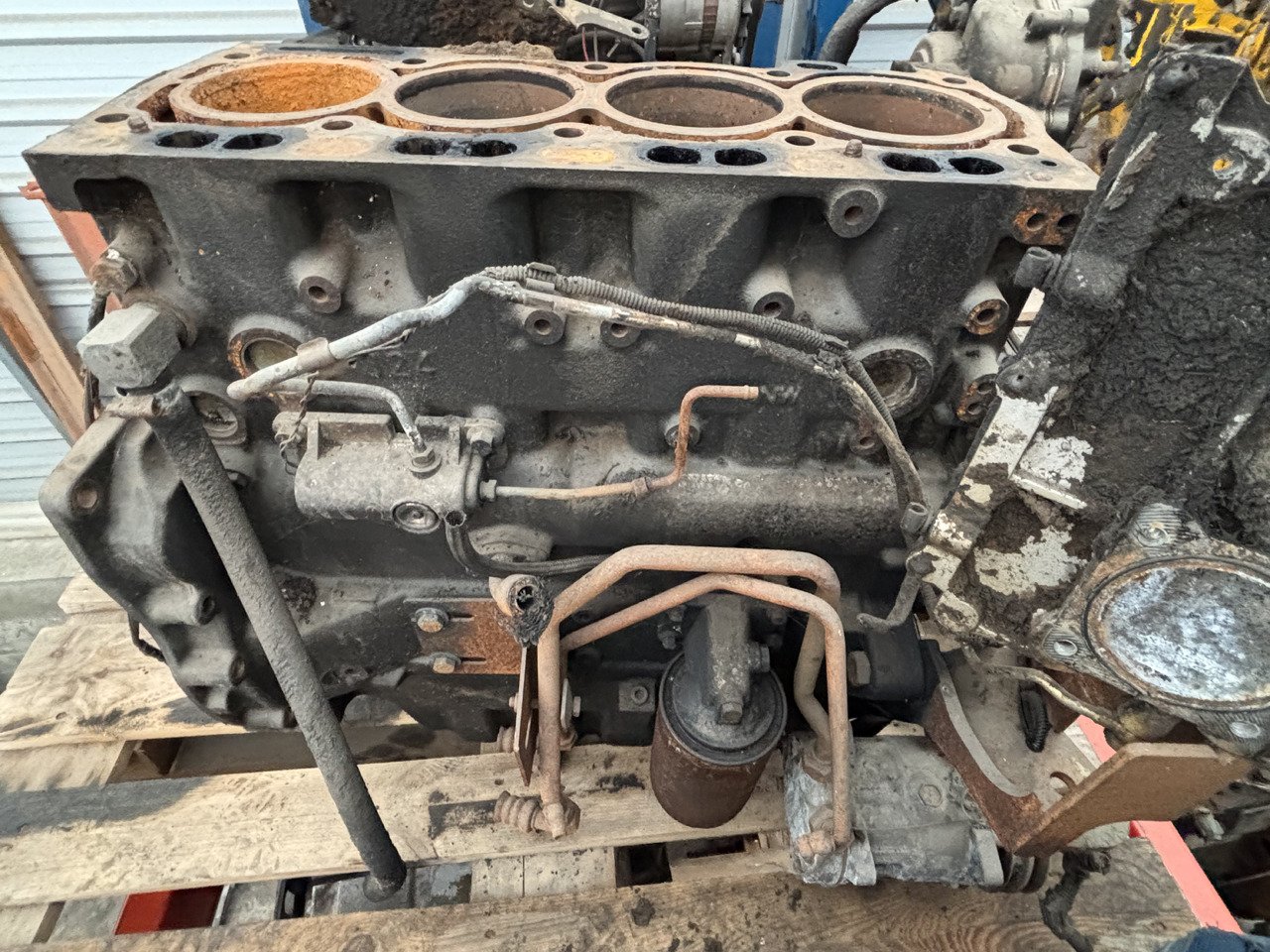 Perkins 1104D-E44T Silnik Blok Miska Olejowa Wał CZĘŚCI - Двигатель и запчасти для Строительной техники: фото 5 Perkins 1104D-E44T Silnik Blok Miska Olejowa Wał CZĘŚCI - Двигатель и запчасти для Строительной техники: фото 5